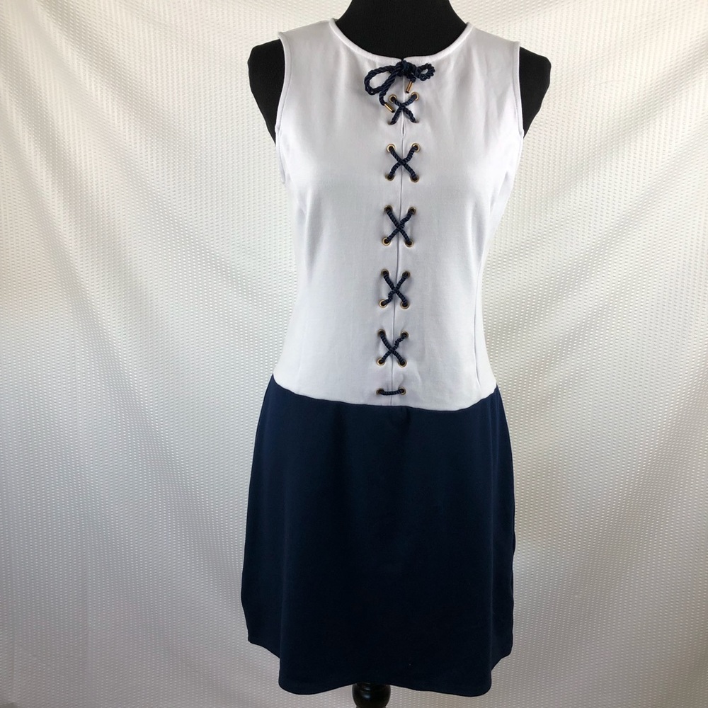 Lauren Ralph Lauren | Blue & white lace up dress